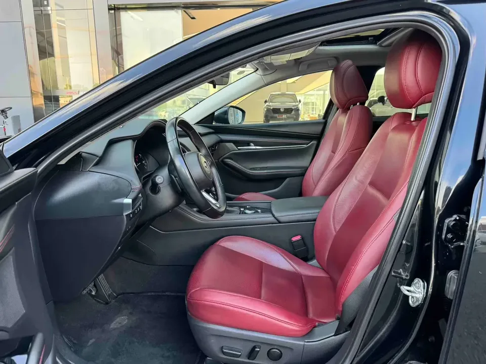 Mazda Axela Mazda3 Angkesela 2021 2.0L Automatic Quality Edition 2023 — thumbnail 5