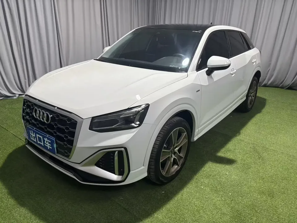 Audi Q2L Audi Q2L 2022 35 TFSI Stylish Dynamic 2022 — photo 1, buy with delivery to Moscow