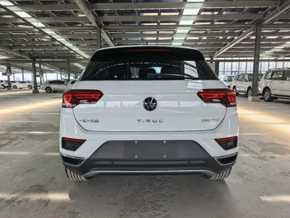 Volkswagen T-Roc TANG 2022 280TSI DSG 2WD Comfort PLUS 2022 — thumbnail 2