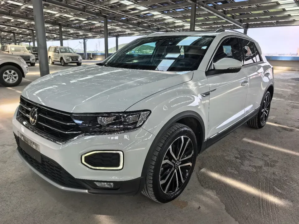Volkswagen T-Roc TANG 2022 280TSI DSG 2WD Comfort PLUS 2022 — photo 1, buy with delivery to Moscow