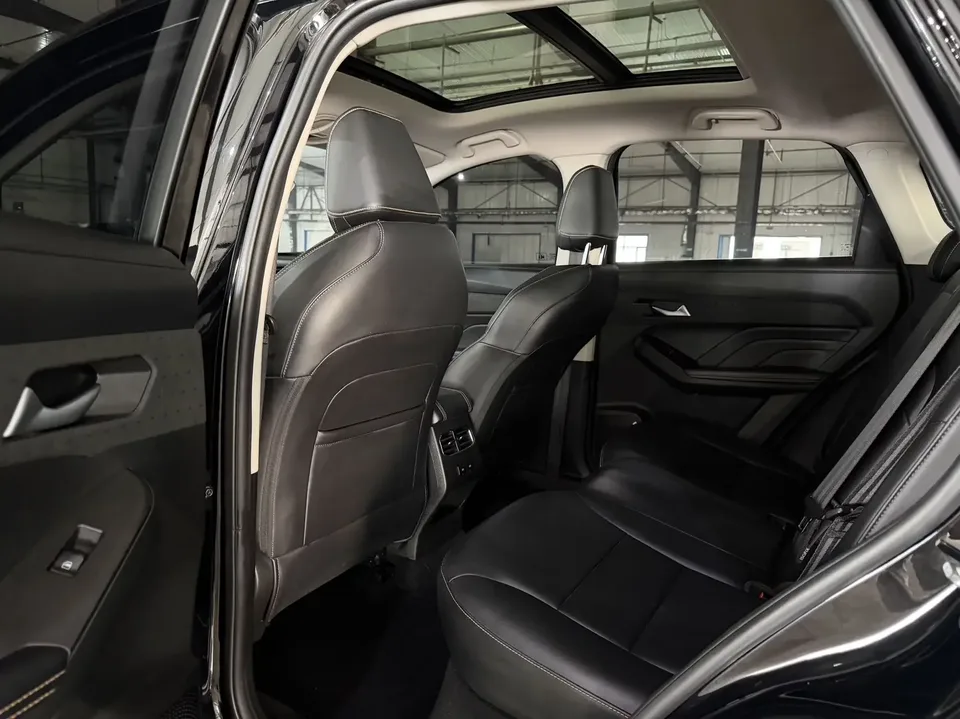 Haval Harvard Red Rabbit Harvard Red Rabbit 2022 Jinxiang Edition 1.5T Copper Rabbit 2022 — thumbnail 5