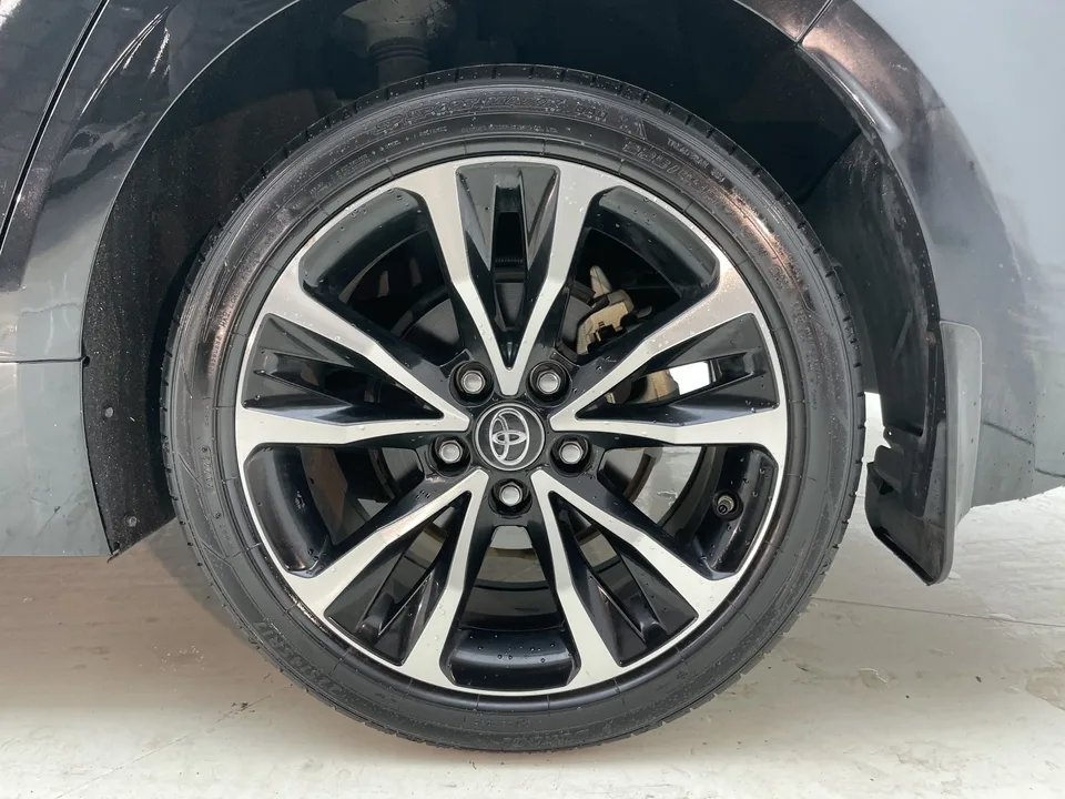 Toyota Levin Lei Ling 2022 185T CVT Sports Edition 2022 — thumbnail 3