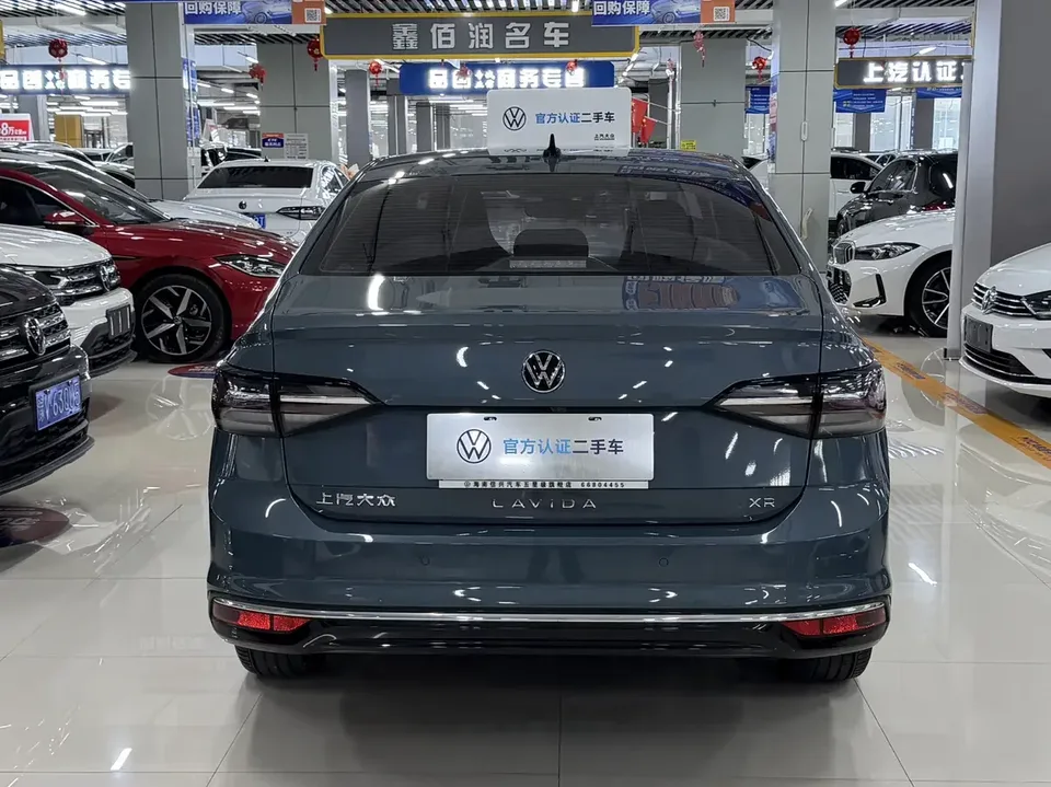 Volkswagen Lavida Lavida 2023 New 1.5L Automatic New Edition 2023 — thumbnail 2