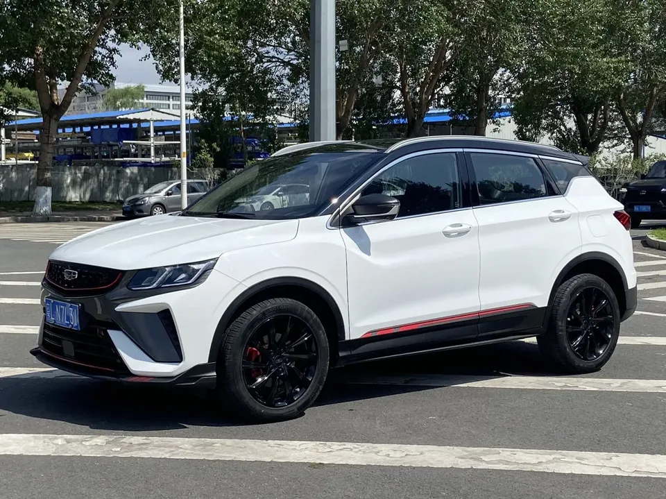 Geely Coolray SX11 Binyue 2021 240T DCT Diamond Edition 2022 — photo 1, buy with delivery to Moscow
