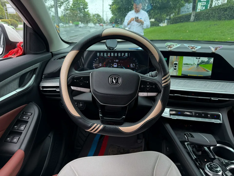Changan Escape Escape 2024 PLUS 1.4T DCT High Energy Edition 2024 — thumbnail 3