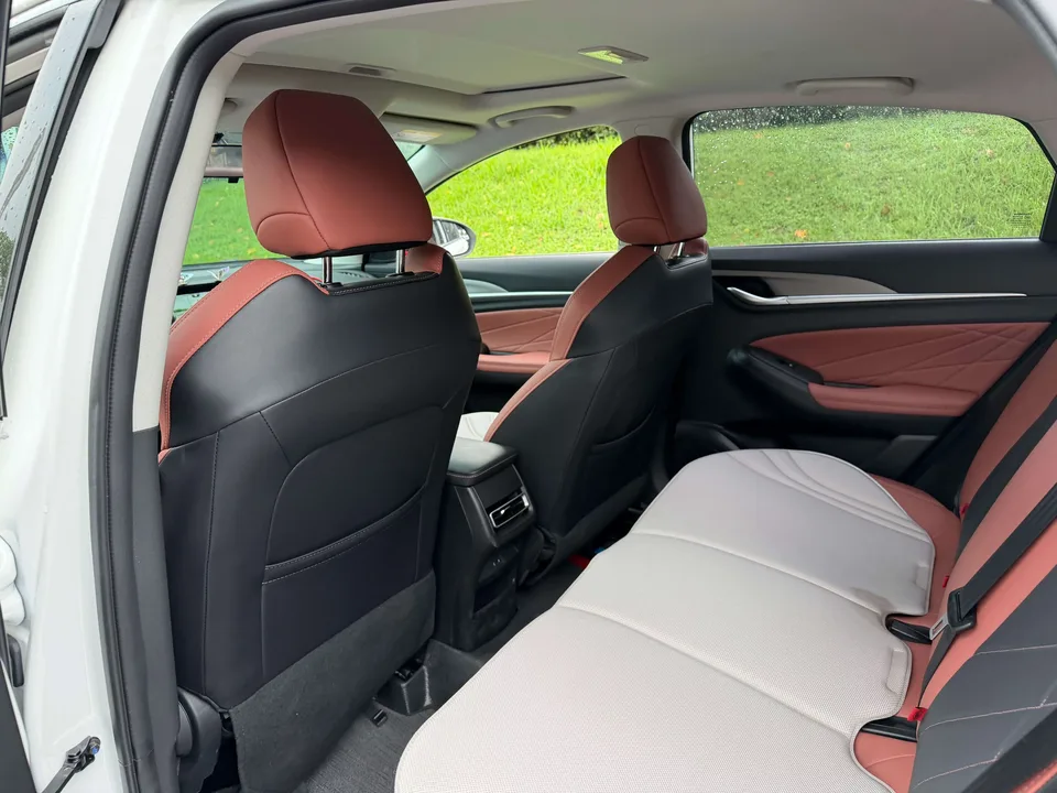 Changan Escape Escape 2024 PLUS 1.4T DCT High Energy Edition 2024 — thumbnail 4