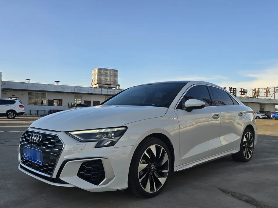 Audi A3 Audi A3 2022 A3L Limousine 35 TFSI Stylish Sports 2022 — photo 1, buy with delivery to Moscow