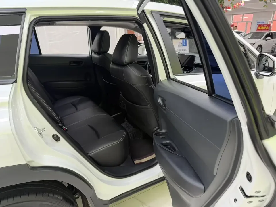Toyota CorollaCross Corolla Sharp 2024 2.0L CVT Elite Edition 2024 — thumbnail 4