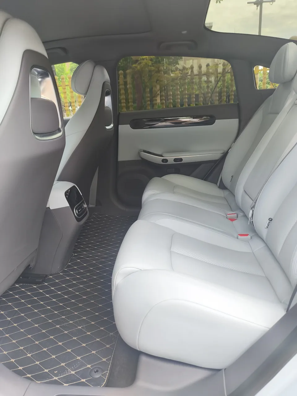 Leapmotor Zero running C01 Zero running C01 2023 Extended Range 216 Comfort Edition 2023 — thumbnail 3