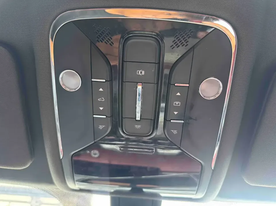Jetour Jietu X70 PLUS Jietu X70 PLUS 2021 1.5T DCT Shan Pro 7 Seaters 2022 — миниатюра 3