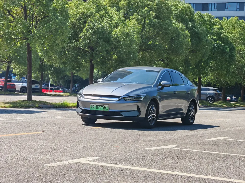 BYD Qin PLUS EV Qin PLUS EV 2023 Honor Edition 420KM Leading Model 2024 — photo 1, buy with delivery to Moscow