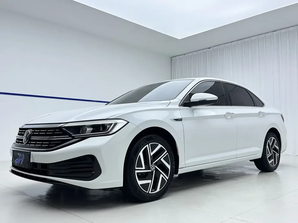 Volkswagen Sagitar Sagitar 2023 280TSI DSG Beyond Edition 2022 — photo 1, buy with delivery to Moscow