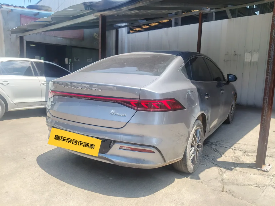 BYD Qin PLUS EV Qin PLUS EV 2021 500KM Luxury 2022 — thumbnail 4