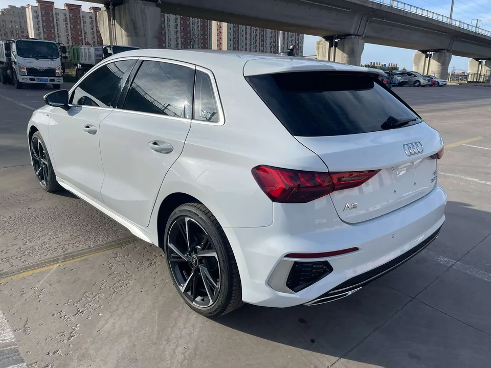 Audi A3 Audi A3 2022 Sportback 35 TFSI Stylish and sporty 2022 — thumbnail 2