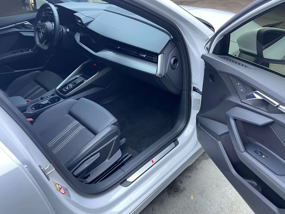Audi A3 Audi A3 2022 Sportback 35 TFSI Stylish and sporty 2022 — thumbnail 5