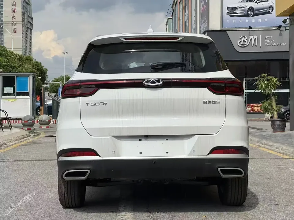 Chery Tiggo 7 Tiggo 7 2025 Excellence Edition 1.5T CVT Deluxe Edition 2026 — thumbnail 4