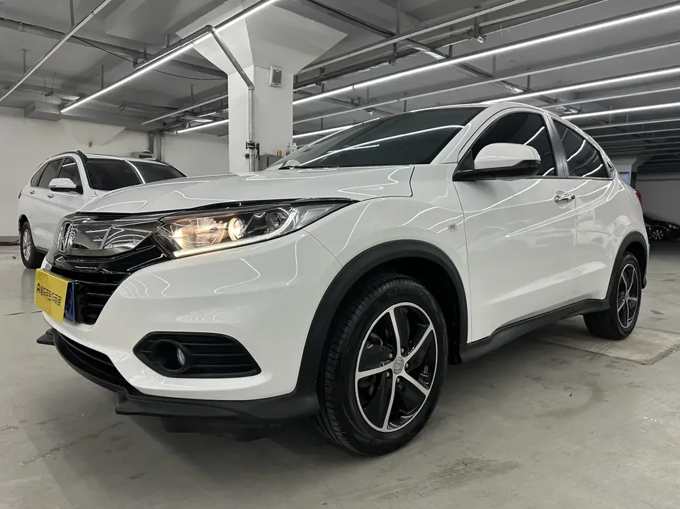 Honda VEZEL Binzhi 2020 1.5L CVT Pioneer Edition 2022 — фото 1, купить с доставкой в Москву