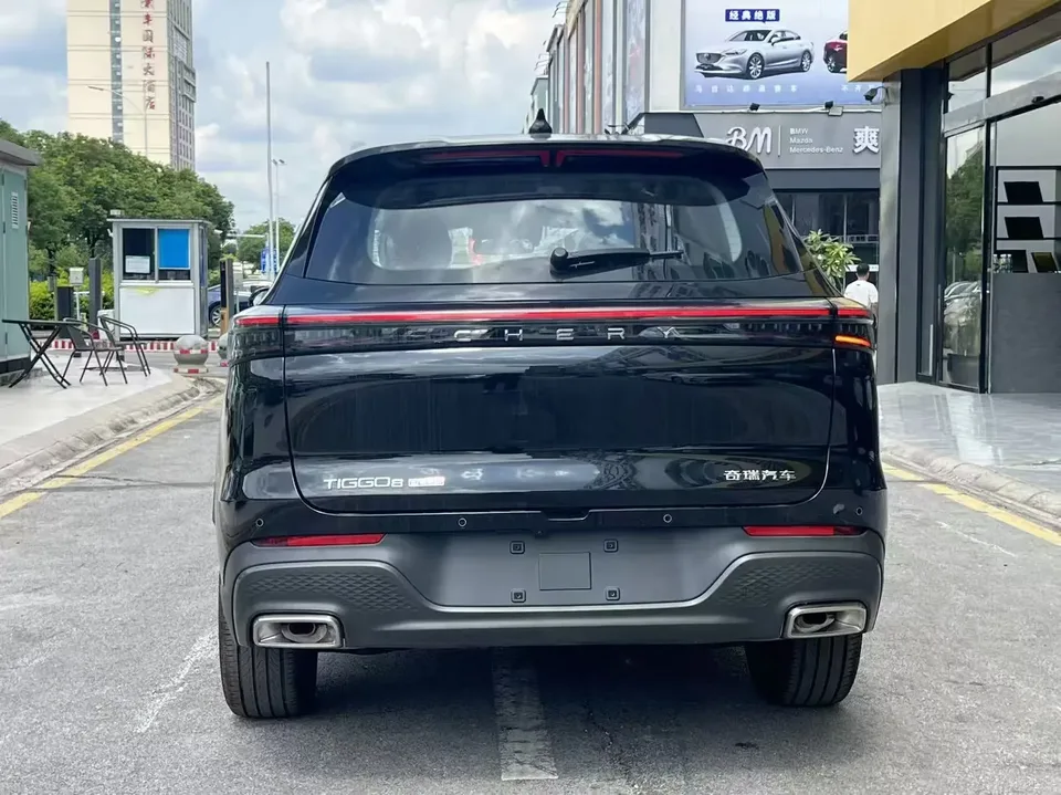 Chery Tiggo 8 PLUS Tiggo 8 PLUS 2025 Kunpeng 290TGDI DCT Wind Edition 2026 — thumbnail 2