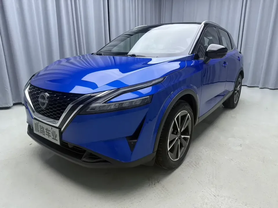 Nissan Qashqai Qashqai 2023 1.3T Ultimate Edition 2023 — photo 1, buy with delivery to Moscow