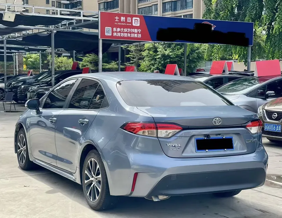Toyota Levin Lei Ling 2024 Hybrid 1.8L Leading Edition 2025 — thumbnail 4