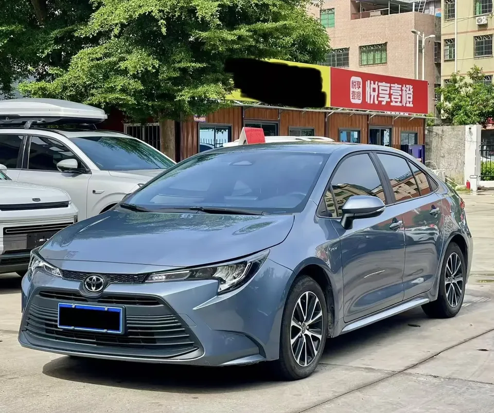 Toyota Levin Lei Ling 2024 Hybrid 1.8L Leading Edition 2025 — photo 1, buy with delivery to Moscow