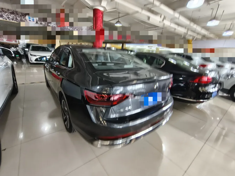 Volkswagen Sagitar Sagitar 2023 200TSI DSG Flying Edition 2023 — thumbnail 4