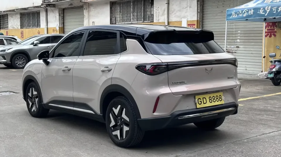 Wuling Bingo S Bingo S 2025 430km Flagship Model 2025 — thumbnail 2