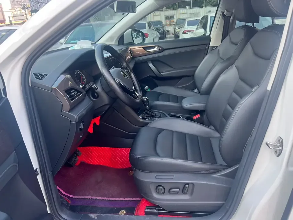 Volkswagen Tharu tuyue 2022 280TSI 2WD Comfort Edition 2022 — миниатюра 5