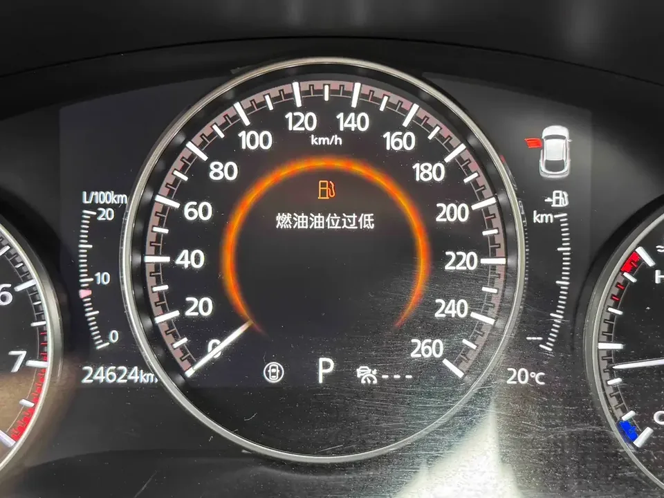Mazda CX-30 Mazda CX-30 2021 2.0L Automatic Elegance 2022 — thumbnail 4