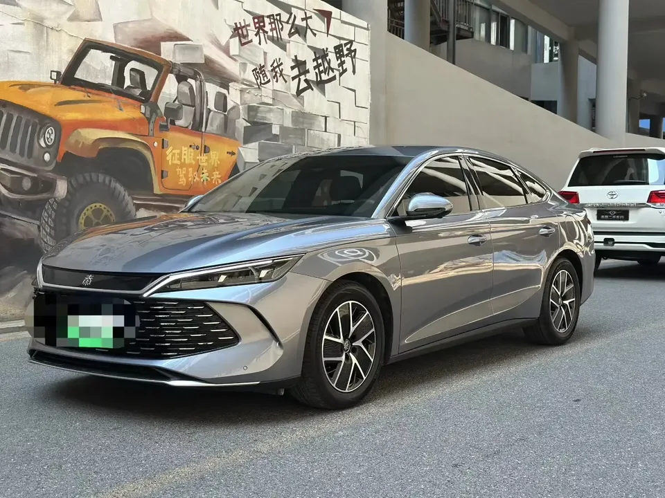BYD Qin L DM Qin L DM 2024 DM-i 80KM Beyond 2024 — photo 1, buy with delivery to Moscow