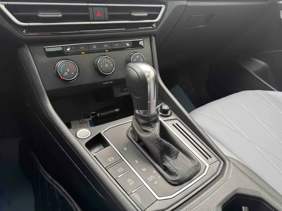 Volkswagen Lavida Lavida 2023 1.5L Automatic 5 Million Edition 2023 — thumbnail 4