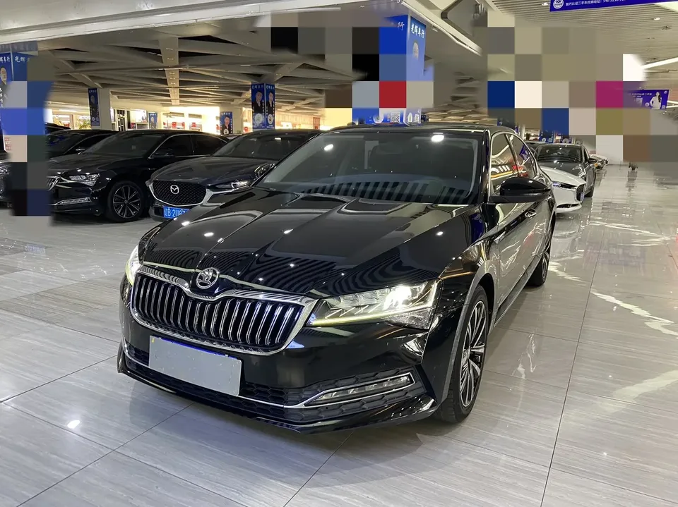 Skoda Superb Speedy 2022 TSI280 DSG Premium Edition 2023 — photo 1, buy with delivery to Moscow