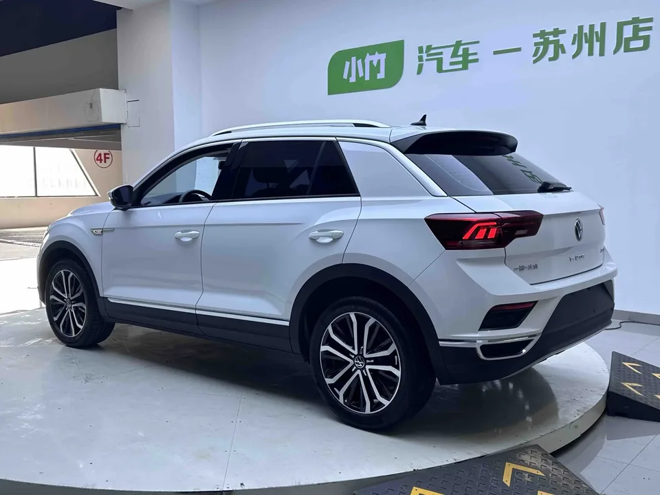 Volkswagen T-Roc TANG 2022 280TSI DSG 2WD Comfort PLUS 2022 — thumbnail 2