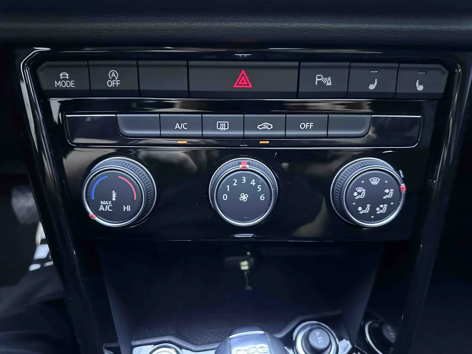 Volkswagen T-Roc TANG 2022 280TSI DSG 2WD Comfort PLUS 2022 — thumbnail 4