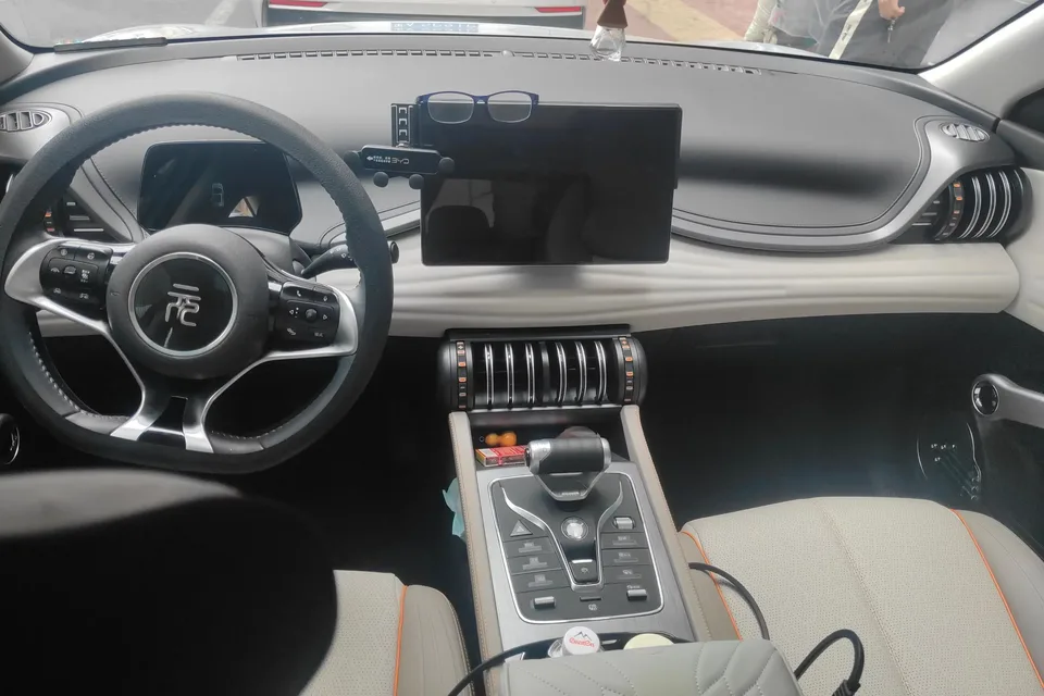 BYD Yuan Plus Yuan PLUS 2024 Honor Edition 430KM Beyond 2024 — thumbnail 4