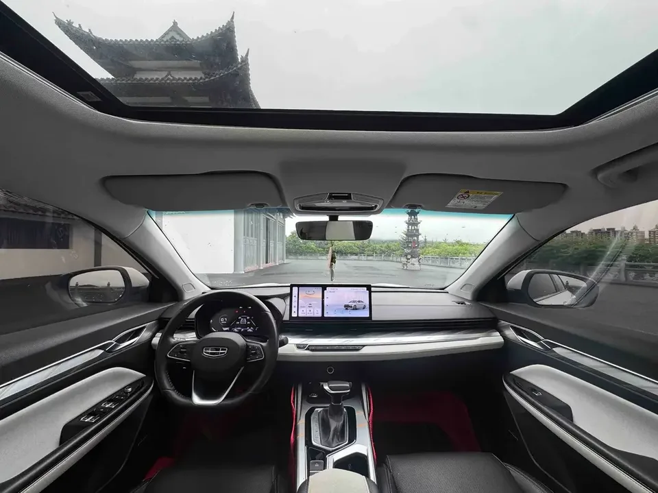 Geely Emgrand L Emgrand L 2022 1.4T CVT flagship model 2022 — thumbnail 4
