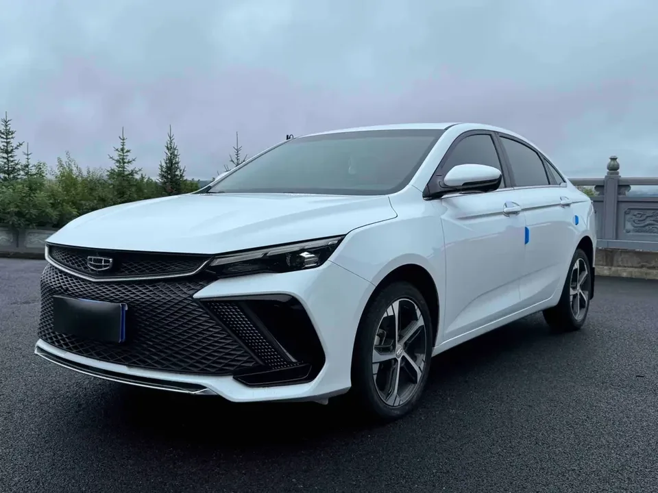 Geely Emgrand L Emgrand L 2022 1.4T CVT flagship model 2022 — photo 1, buy with delivery to Moscow