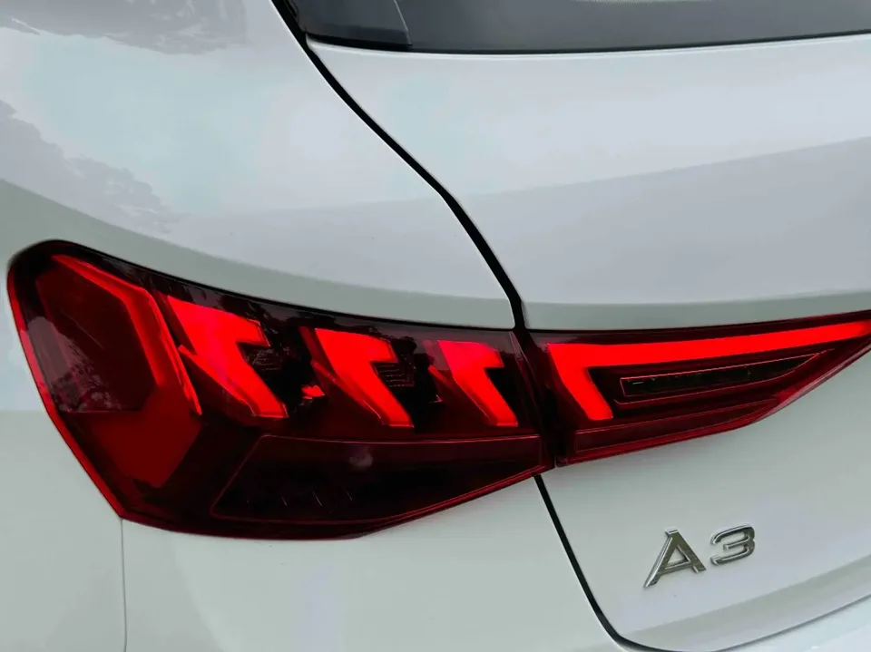 Audi A3 Audi A3 2022 Sportback 35 TFSI Stylish and Elegant 2022 — thumbnail 3