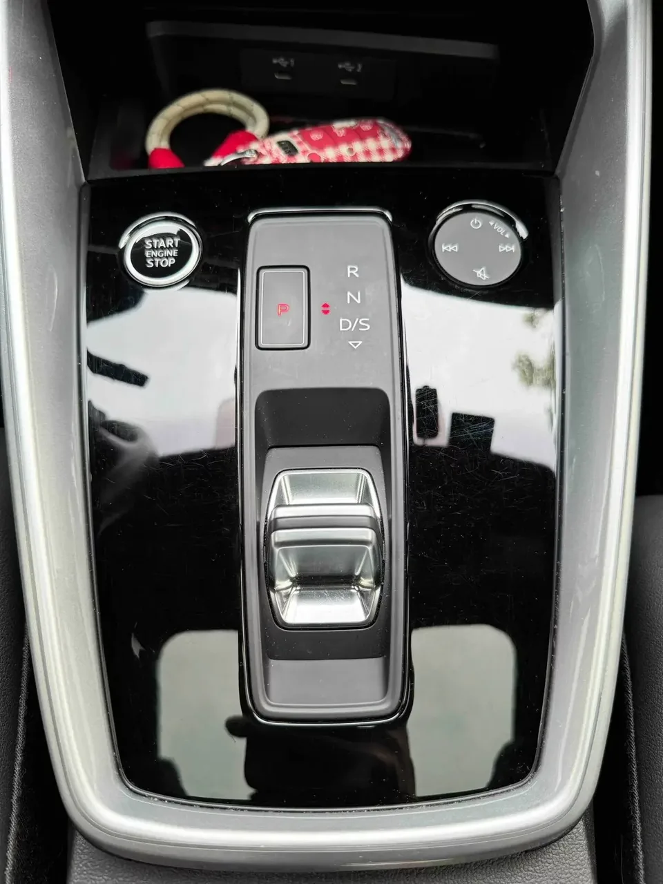 Audi A3 Audi A3 2022 Sportback 35 TFSI Stylish and Elegant 2022 — thumbnail 4