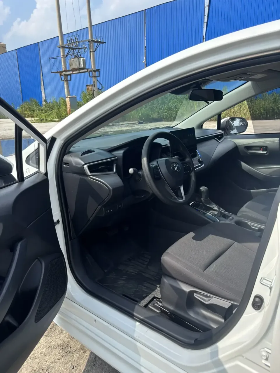 Toyota Levin Lei Ling 2023 Hybrid 1.8L Sports Edition 2023 — thumbnail 3