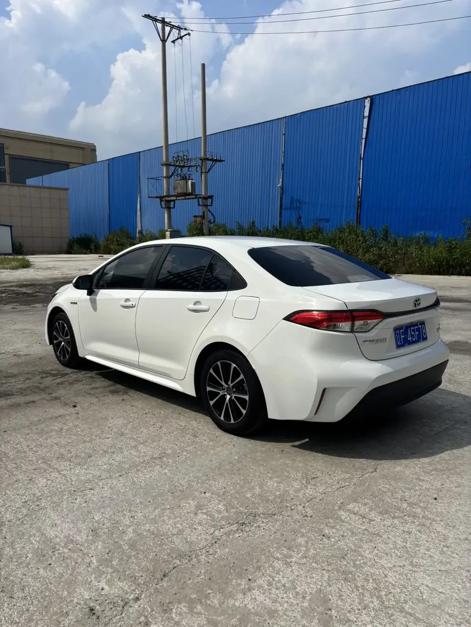 Toyota Levin Lei Ling 2023 Hybrid 1.8L Sports Edition 2023 — thumbnail 4