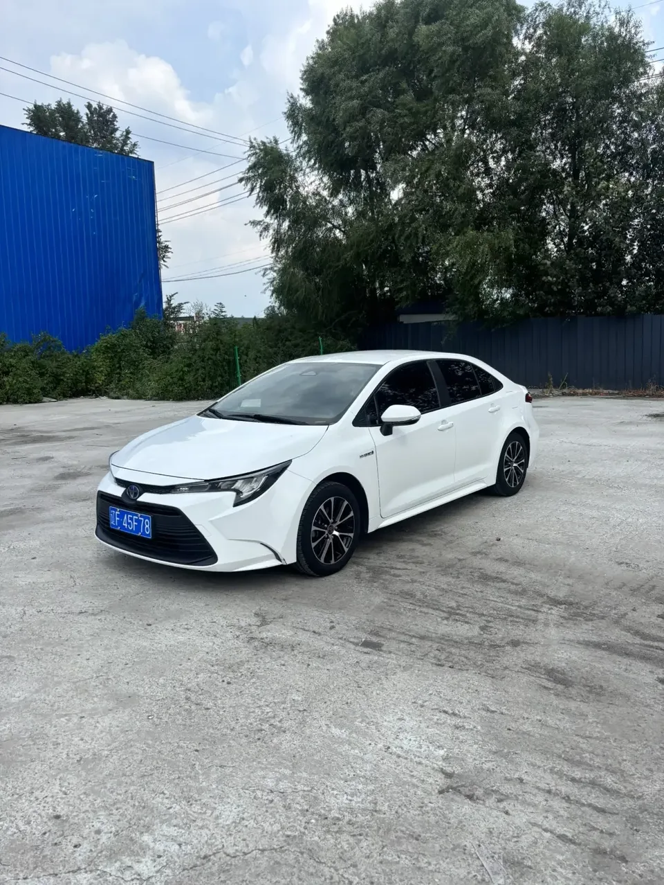 Toyota Levin Lei Ling 2023 Hybrid 1.8L Sports Edition 2023 — photo 1, buy with delivery to Moscow