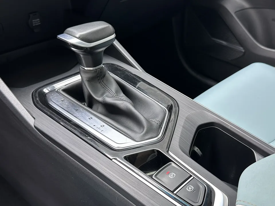 Geely Emgrand S Emgrand S 2022 1.4T CVT Crossover Player Edition 2023 — thumbnail 5