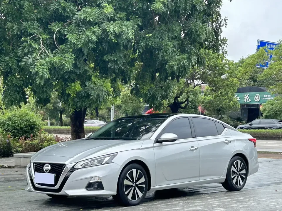 Nissan Altima Sound of nature 2021 2.0L XL Comfort Edition 2022 — photo 1, buy with delivery to Moscow