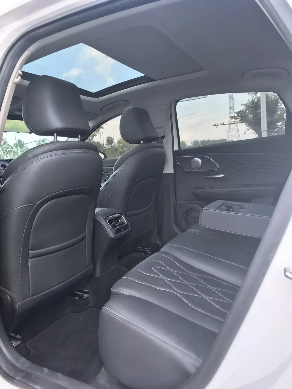 Chery Arrizo 8 PRO Arrizo 8 PRO 2025 1.6T DCT Comfort Model 2024 — thumbnail 3