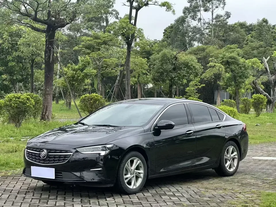 Buick Majesty Majesty 2022 552T Smart 2022 — photo 1, buy with delivery to Moscow
