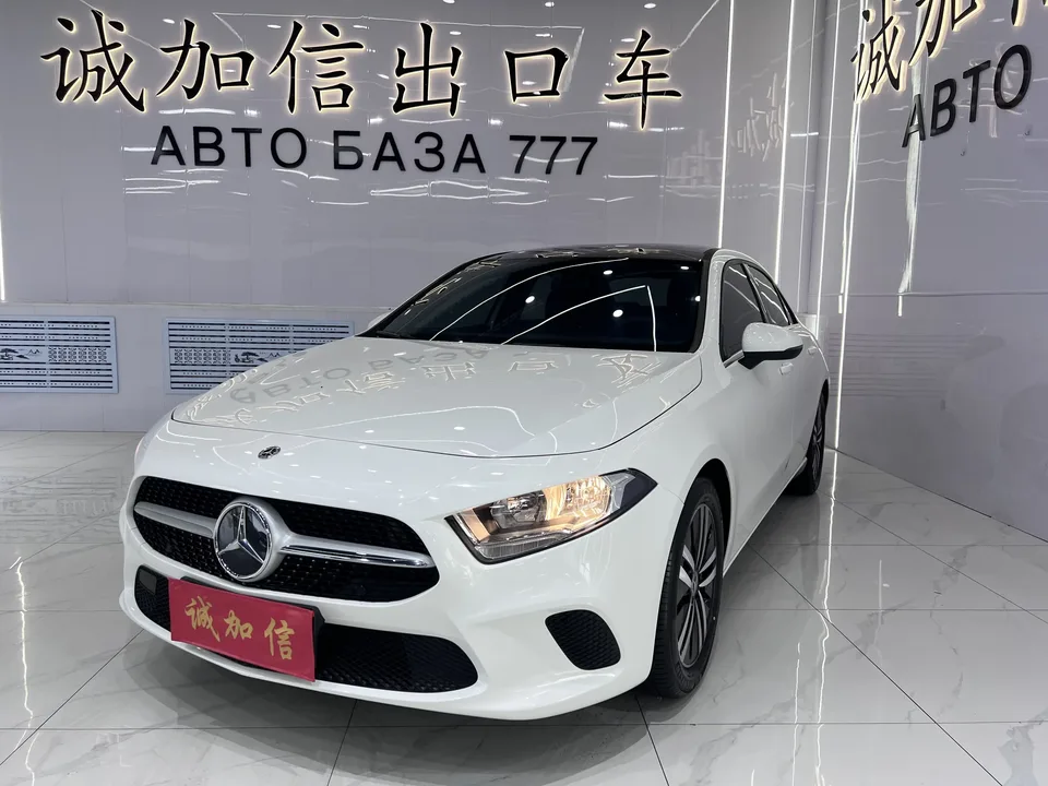 Mercedes-Benz Klasa A Mercedes Benz A Class 2022 A 180 L sports sedan facelift 2022 — photo 1, buy with delivery to Moscow