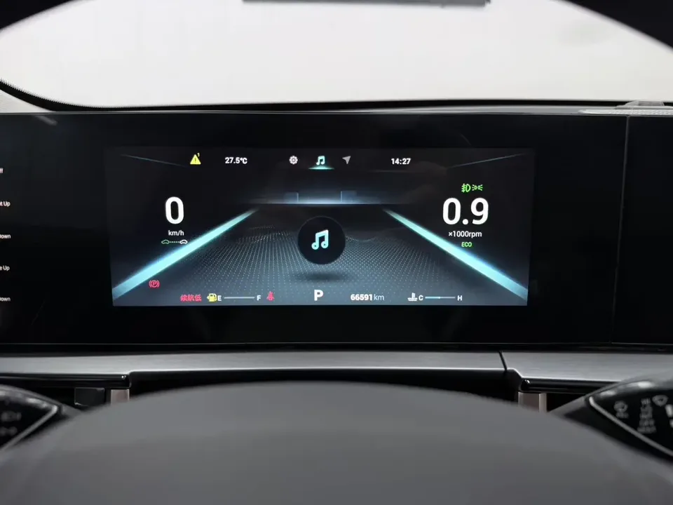 Omoda C5 Ou Mengda 2022 1.5T CVT Extension Edition 2022 — thumbnail 3