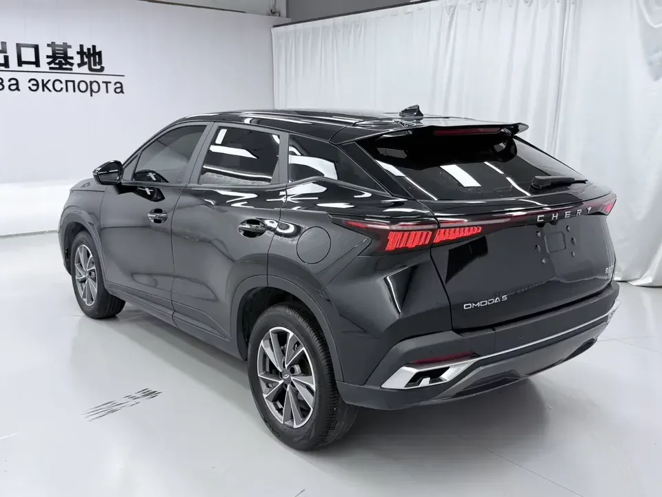 Omoda C5 Ou Mengda 2022 1.5T CVT Extension Edition 2022 — thumbnail 4