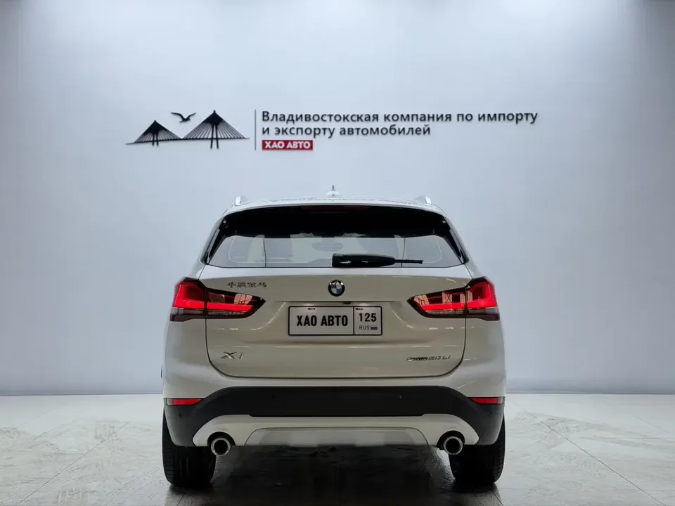 BMW X1 BMW X1 2022 sDrive20Li Fashion 2023 — thumbnail 2